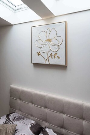 Interior - Royal Skyline Residence (Prague 5)