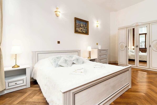 3 Schlafzimmer, Bügeleisen/Bügelbrett, WLAN, Bettwäsche