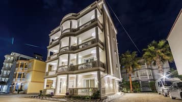 Suite, balcon, vue mer | Extérieur