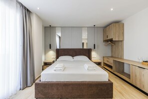 Suite, balkon, uitzicht op zee | Gratis wifi