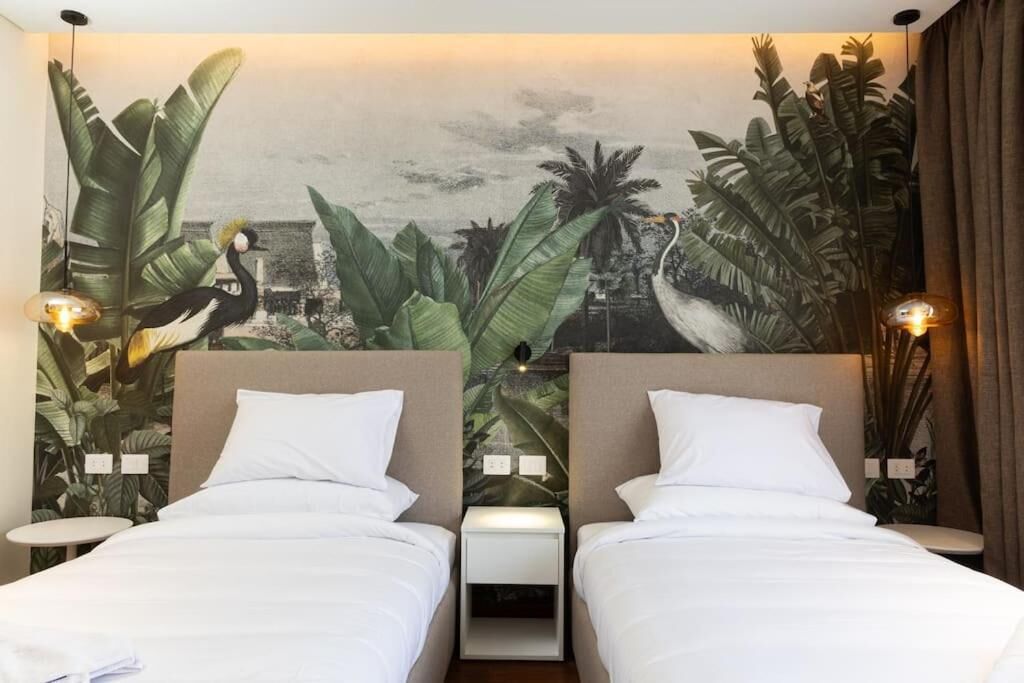 公寓, 泳池景观 | 客房内保险箱、免费 WiFi