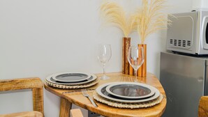 Apartment, 1 Bedroom, Accessible | Dining - Ultimate Safari Retreat Just 9 Minutes From Jkia (Syokimau)