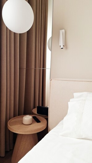 1 slaapkamer, een strijkplank/strijkijzer, wifi, beddengoed