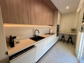 Microwave, oven, dishwasher
