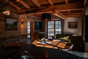 Dining - Chalet WildRuh - Hirschen Suite (Ried im Zillertal)