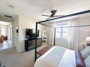 4 Schlafzimmer, Schreibtisch, kostenloses WLAN, Bettwäsche