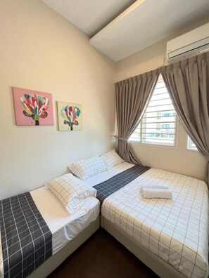 基础三人房 | 熨斗/熨衣板、免费 WiFi