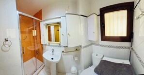 Hair dryer, towels, toilet paper