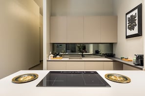 Fridge, microwave, oven, dishwasher