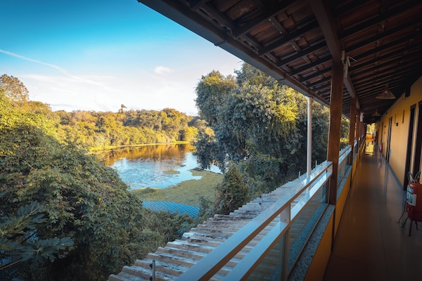 Desk, laptop workspace, free WiFi