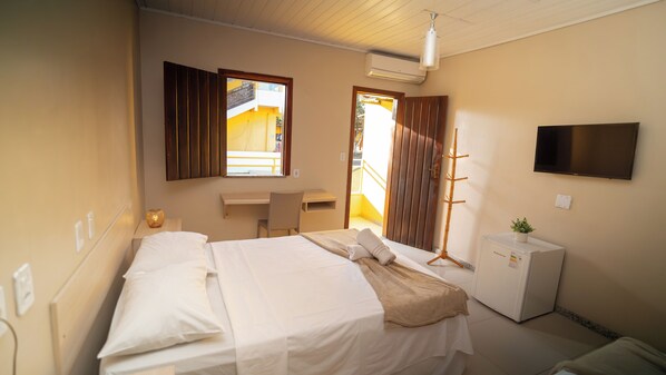 Classic-Doppelzimmer zur Einzelnutzung, Veranda | Schreibtisch, laptopgeeigneter Arbeitsplatz, kostenloses WLAN