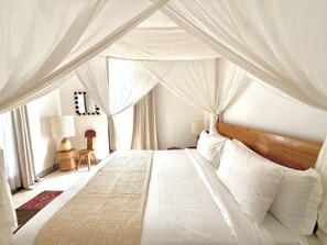 Luksusvilla, 2 soverom, privat basseng, hageutsikt | Wi-fi (inkludert)