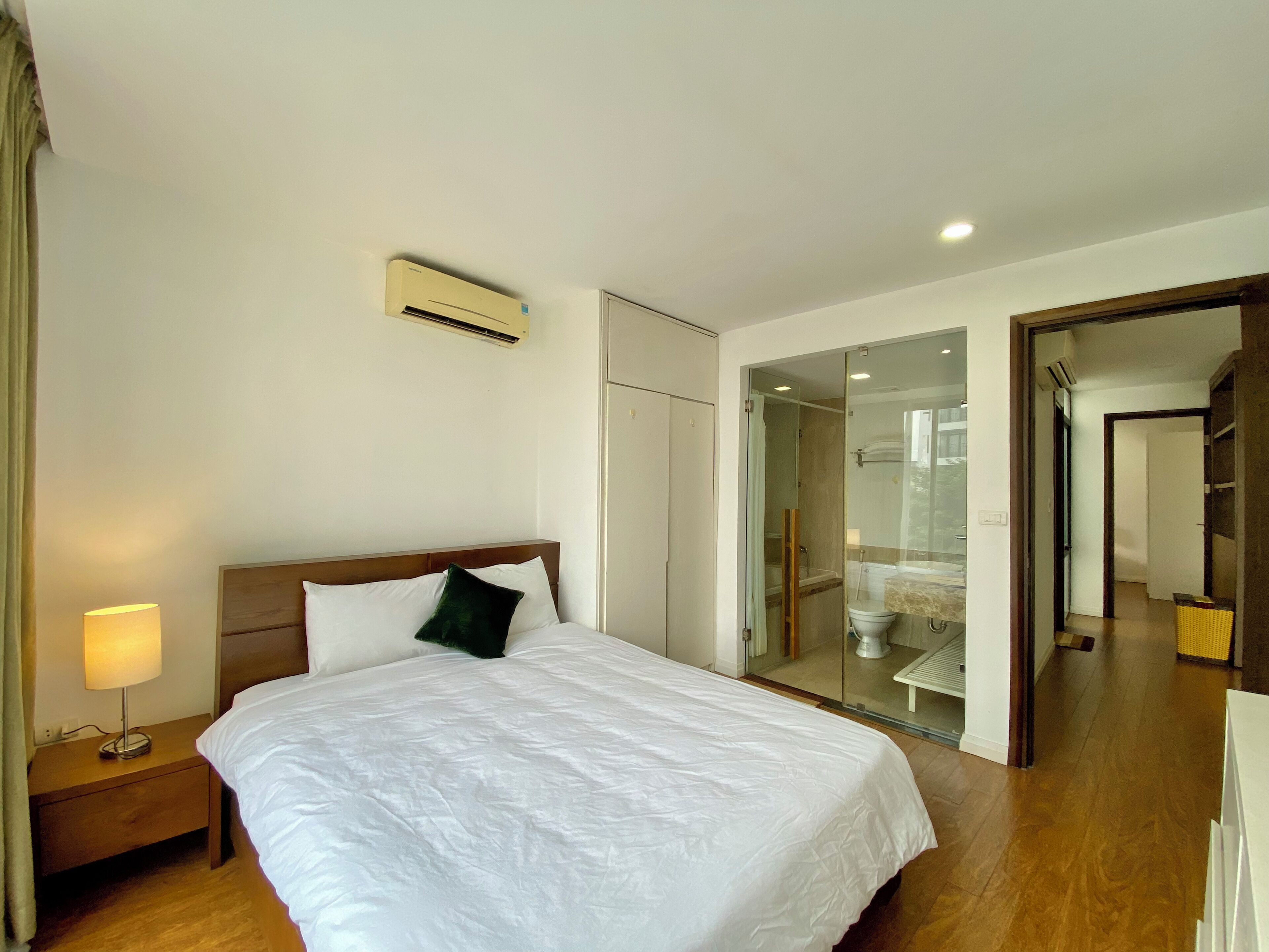 Appartement Deluxe, 2 chambres, vue ville | Coffres-forts dans les chambres, bureau