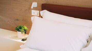 Doppia Superior, vista città | Una cassaforte in camera, postazione laptop, tende oscuranti