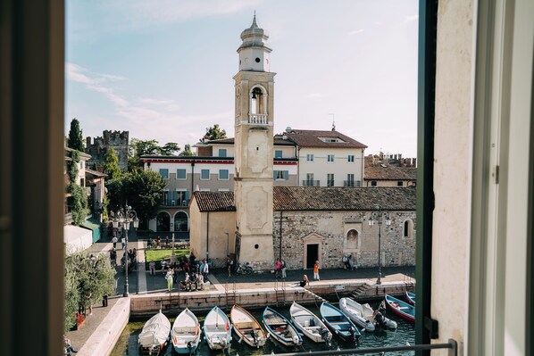 Superior Double Room, Lake View | In-room safe, laptop workspace, blackout curtains, free WiFi