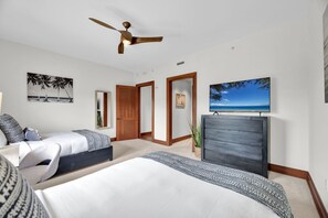 3 habitaciones, tabla de planchar con plancha y cuna de viaje 