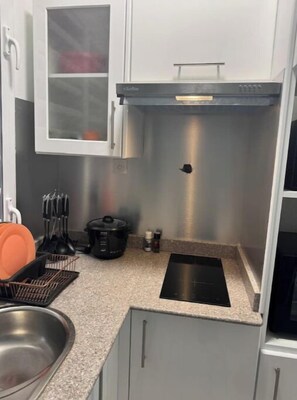 Microwave, oven, stovetop