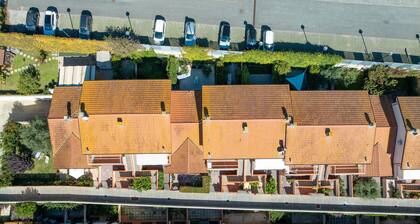 Holiday Home 'La Casa Dei Limoni' with Sea View, Private Terrace and Balcony