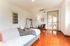 2 bedrooms, bed sheets - Belem Boutique V by Homing (Lisbon)