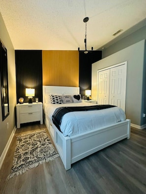 4 bedrooms, iron/ironing board, travel cot, WiFi