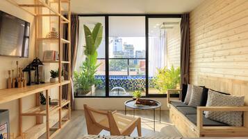 Premier Double Room, City View