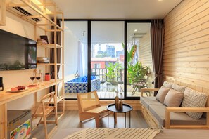 Executive Double Room, City View | Desk, laptop workspace, blackout drapes, free WiFi