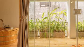 Junior szoba kétszemélyes ággyal, kilátással a városra | Kilátás a szobából