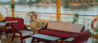 Azhar I Dahabiya Luxury suite river Nile cruise