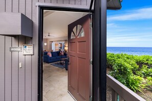 Condo, Multiple Beds, Lanai, Ocean View (Kanaloa at Keauhou 2002) | Exterior detail