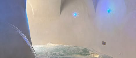 Innenpool, Außenpool