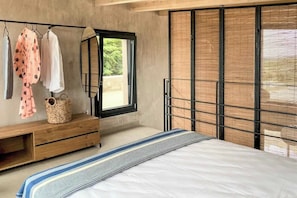 WiFi, bed sheets