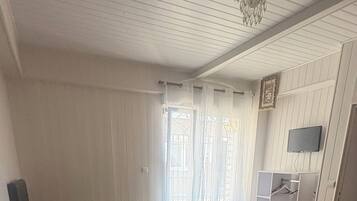 4 chambres, Wi-Fi gratuit, draps fournis