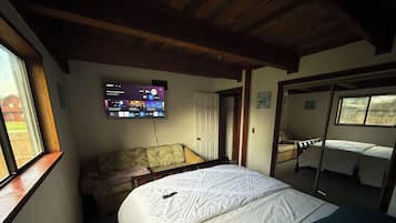 Desk, iron/ironing board, free WiFi, bed sheets