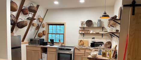 Microwave, oven, stovetop