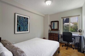 2 bedrooms, bed sheets