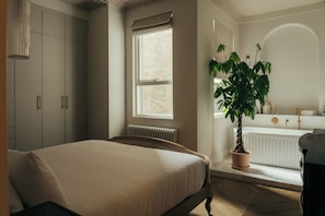 2 Schlafzimmer, Bügeleisen/Bügelbrett, WLAN, Bettwäsche