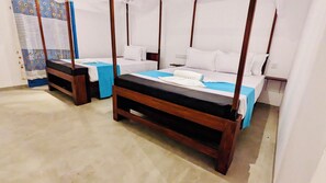 Triple Room, Balcony