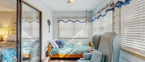 3 soveværelser, strygejern/strygebræt, internetforbindelse, sengetøj