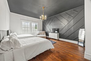 4 bedrooms, free WiFi, bed sheets