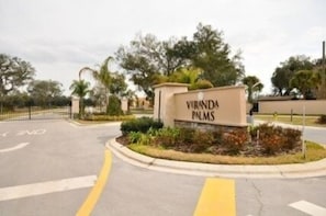 Property grounds - NEW! Family-Friendly Villa: Pool, Spa, Game Room & Minutes to Disney (Kissimmee)