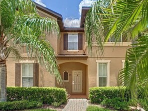 Exterior detail - NEW! Anna’s Stunning Townhome in Regal Palms Resort Near Disney (Davenport)