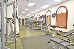 Fitness facility - NEW! Anna’s Stunning Townhome in Regal Palms Resort Near Disney (Davenport)