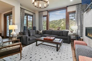 TV, fireplace - NEW! 407 - Four Bedroom Silver Strike (Park City)