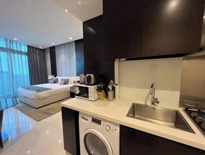 Interior - Downtown Burj khalifa View / 1 bedroom / Blueoceanholidayhomes (Downtown Dubai)