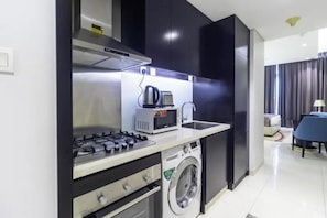 Microwave, oven, stovetop, dishwasher