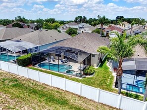 Exterior - NEW! 4-Bedroom Resort Villa w/ Private Pool & Close to Disney Attractions (Kissimmee)