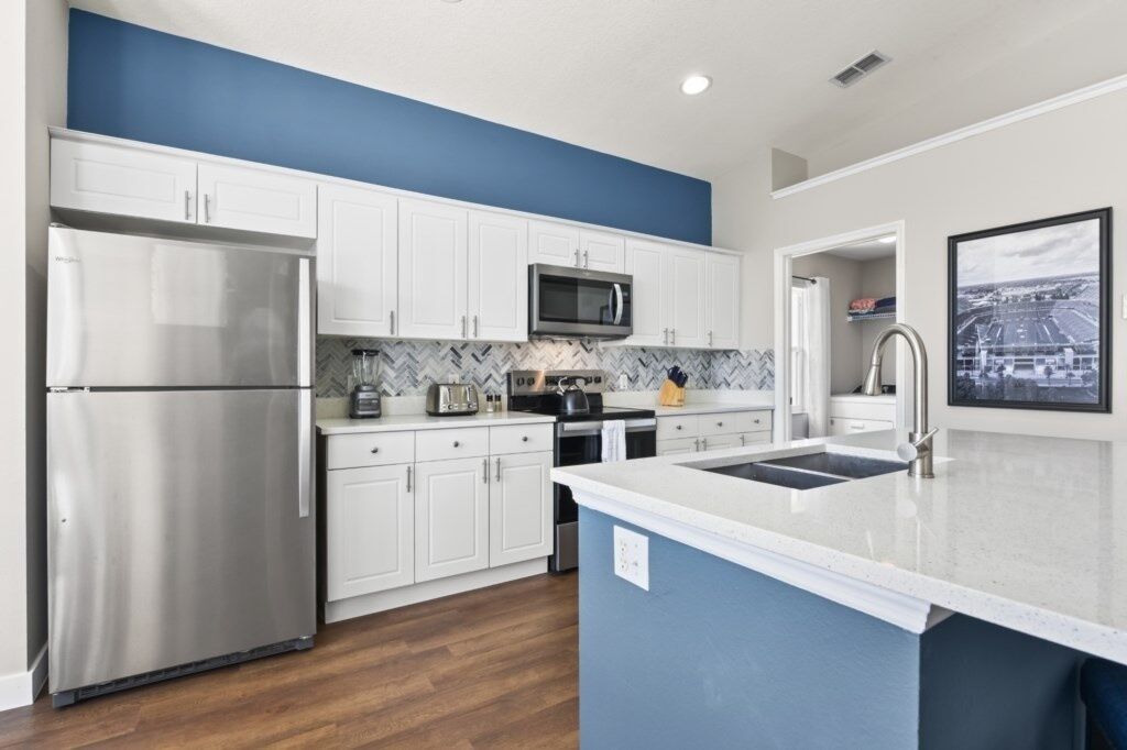 Fridge, microwave, oven, dishwasher