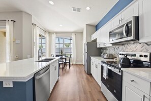 Fridge, microwave, oven, dishwasher - NEW! 4-Bedroom Resort Villa w/ Private Pool & Close to Disney Attractions (Kissimmee)