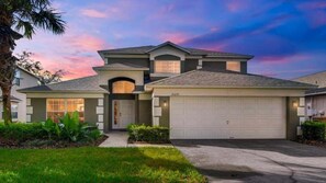 Exterior - NEW! Emerald Magic - 5 BR w/ Private Pool -Near Disney (Kissimmee)
