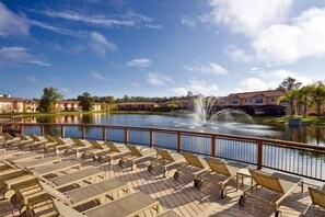 Terrace/patio - NEW! Spacious 4-Bed Oasis at Regal Oaks Resort – Close to Disney & Old Town (Kissimmee)